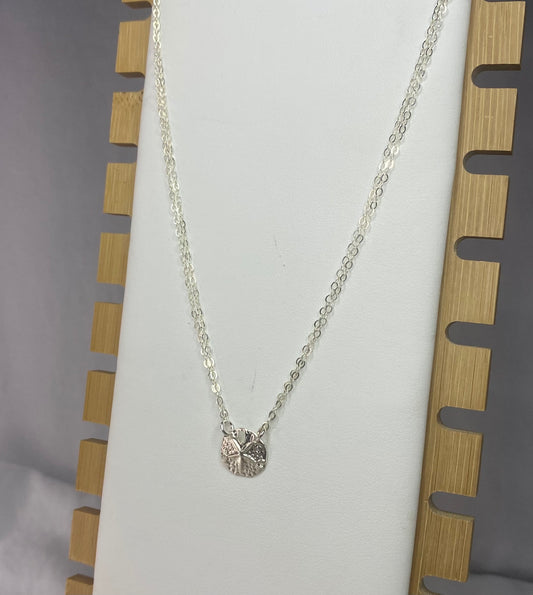 SandDollar Necklace in Silver